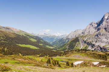 Fototapeta na wymiar Grindelwald, Berner Oberland, Alpen, Grosse Scheidegg, Rosenlaui, Engelhörner, Schlucht, Meiringen, Wanderweg, Schweizer Berge, Sommer, Schweiz