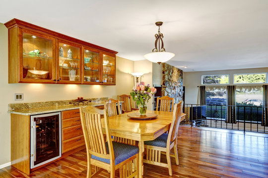 Traditional dinning room with hardwood floor, in beautiful home.