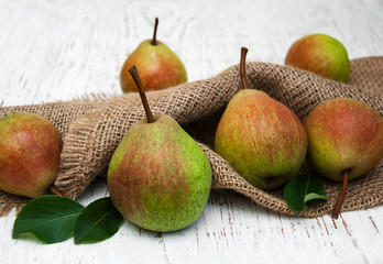 Fresh pears