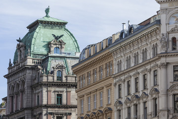 Fototapeta na wymiar Cityscape views of one of Europe's most beautiful town- Vienna. 