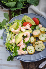 prawn and avocado brunch dieting meal