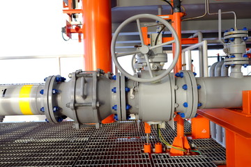 Pipeline production and valve for oil and gas process, Pipeline construction on offshore wellhead...