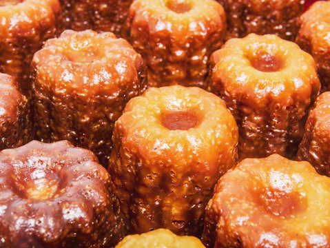 Canel&eacute;s