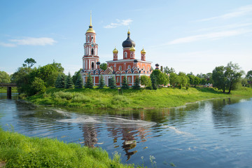 Fototapeta premium The view of the resurrection Cathedral in june on a sunny day. Staraya Russa, Russia