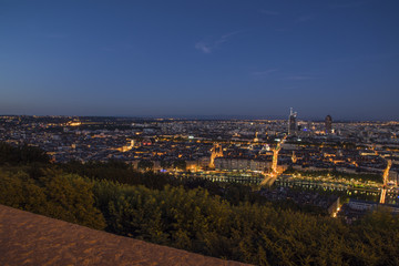 Obraz premium Lyon la nuit.
