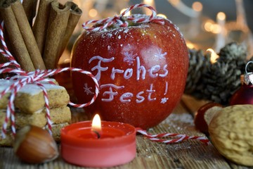Weihnachten - Weihnachtsgrüße - Frohes Fest - Weihnachtskarte Apfel und Kerze