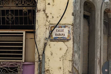 Fototapeten Karibik Old Havana  street  sign,Cuba  © kenzo