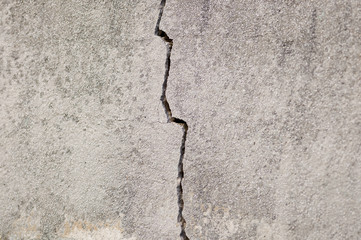 Fototapeta premium Fissure dans mur en béton, cassé, sécheresse