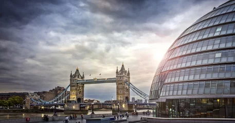 Foto op Canvas Tower Bridge en het stadhuis, Londen © QQ7