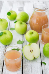 fresh apple juice