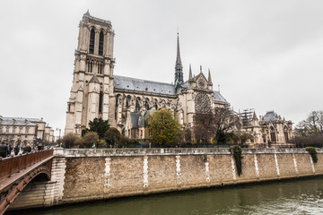 Fototapeta na wymiar Holiday in France - Notre-Dame Cathedral during winter Christmas