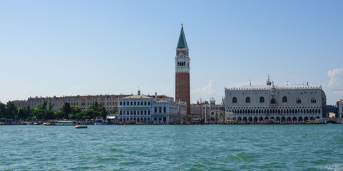 Fototapeta na wymiar Wide angle view over the skyline of Venice at San Marco