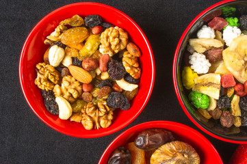 dried and fresh fruits