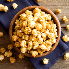 Homemade caramel popcorn