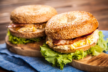 Bagel with bacon and egg