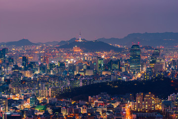 Naklejka premium Seul City Skyline, najlepszy widok na Koreę Południową.
