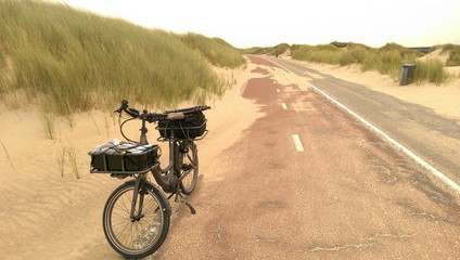 Fahrrad fahren in den Dünen