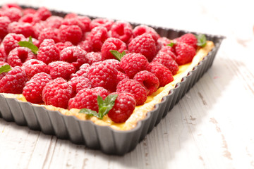 raspberry tart