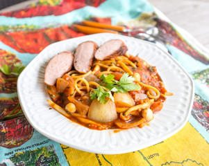 Spaghetti with pork sausage