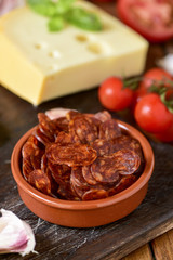 sliced spanish chorizo, garlic, tomato and cheese