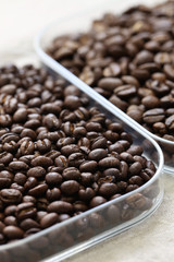Fototapeta premium roasted coffee beans, peaberry and flat bean