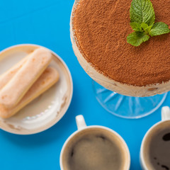 tiramisu cake