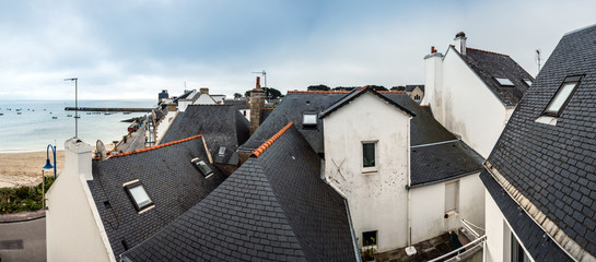 Hausdächer in der Bretagne, Frankreich