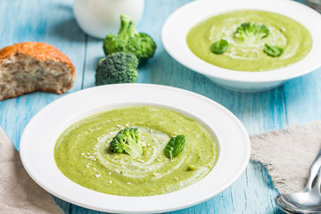 Broccoli cream soup