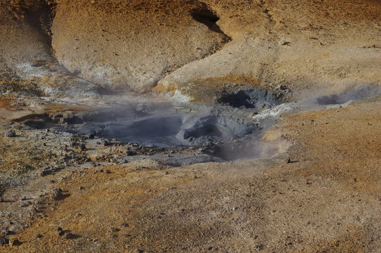 Heiße stinkende Quelle auf Island