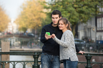 Obraz premium lovers in Amsterdam