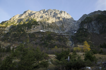 Fototapeta na wymiar Face nord du Taillefer (Rhône-alpes / Isère)