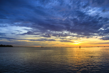 Fototapeta premium Sunrise on the beach with beautiful sky