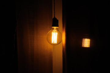  Edison lamp