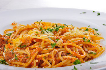 spaghetti with read sauce 