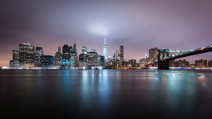 Fototapeta na wymiar New York Skyline Manhattan and Brooklyn Bridge