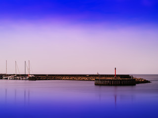 Obraz premium Horizontal vivid vibrant lighthouse background backdrop