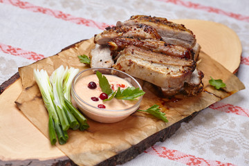grilled ribs with sauce