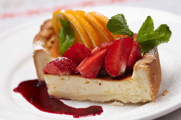 cheesecake with fruits