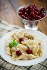 Cherry dumplings with mint