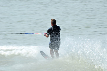 Fototapeta premium Wasserski auf der Donau