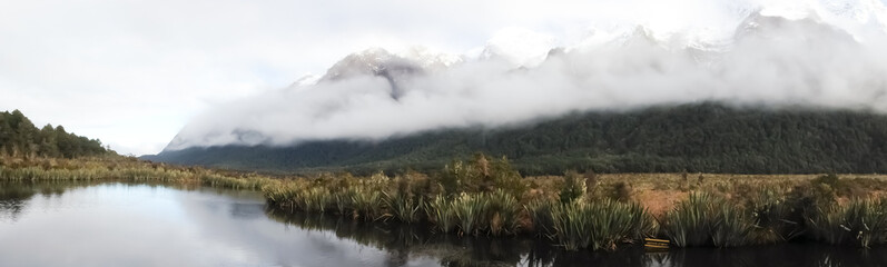 Fototapeta premium Lake with mountains