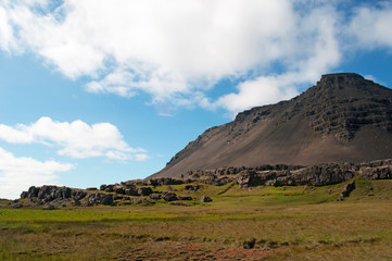 Islanda: vista panoramica del paesaggio islandese il 20 agosto 2012. Il paesaggio islandese è considerato in tutto il mondo unico e diverso da qualsiasi altro sul pianeta