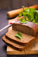 bread with  mint