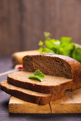 bread with  mint