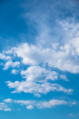 Obraz premium abstract background with bokeh defocused beautiful flame clouds in the sky