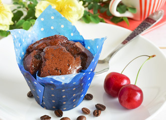 Cupcake in blue paper