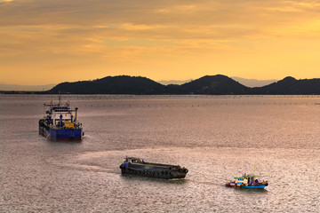 Fototapeta premium Boat transportation in Songkhla lake,Thailand