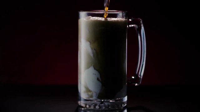 Root Beer Float Pour Wide