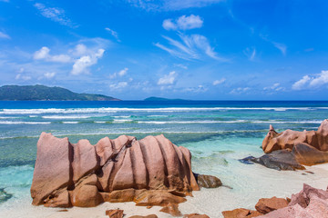 Fototapeta na wymiar côte est de la Digue, les Seychelles