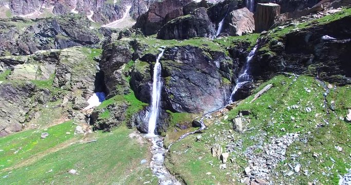 Cascate di Alpe Fora - Rifugio Longoni Valmalenco - Valtellina